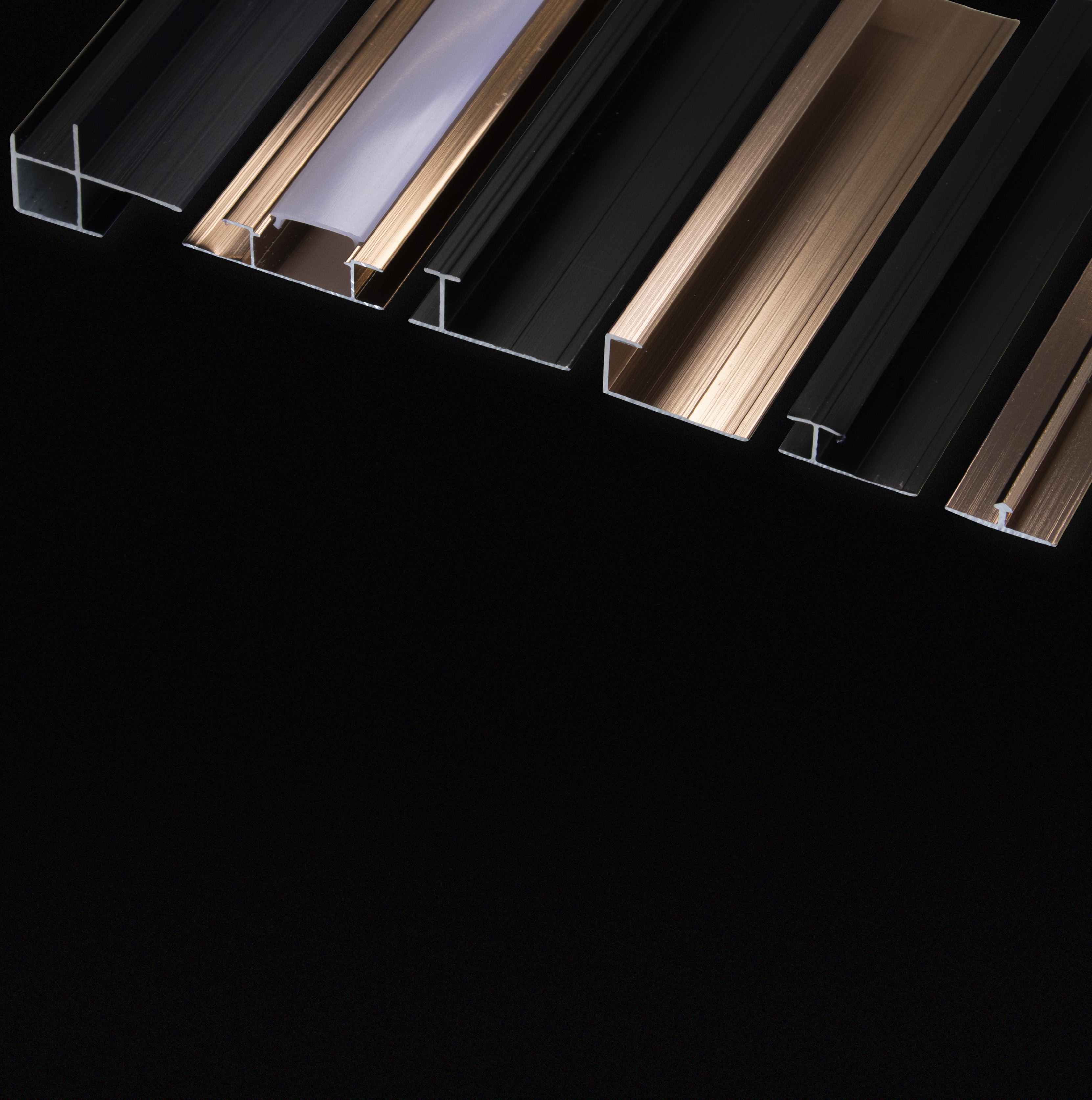 METAL TRIMS